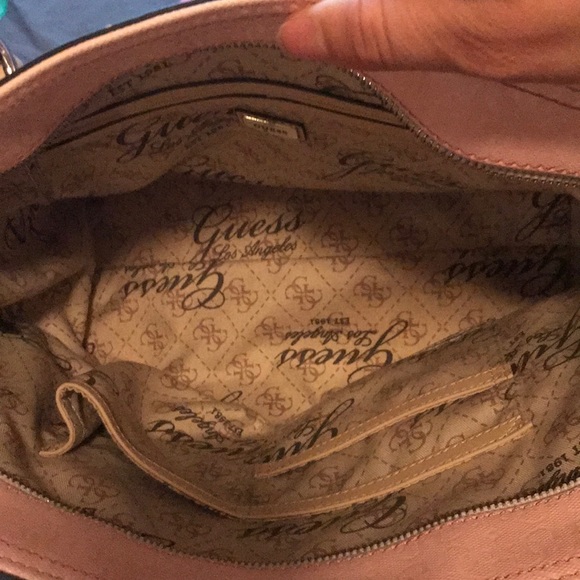 Guess bag - Picture 4 of 4